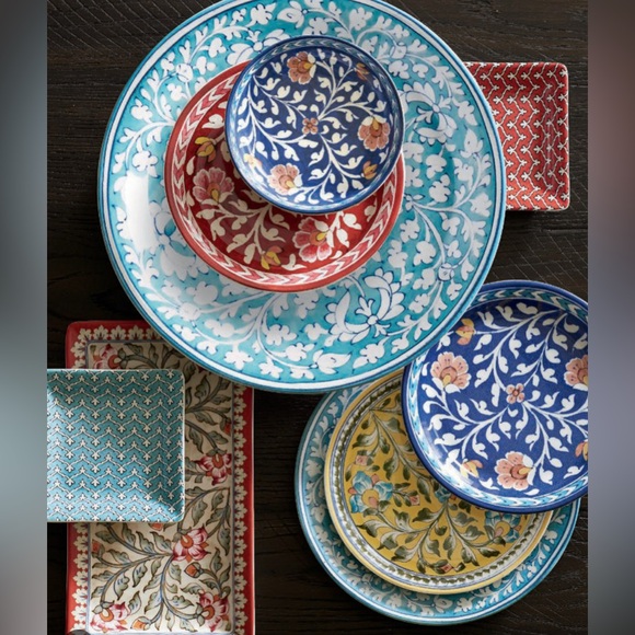 New Pottery Barn Ava Floral Salad Plate Set, S/4, Yellow - Picture 12 of 13